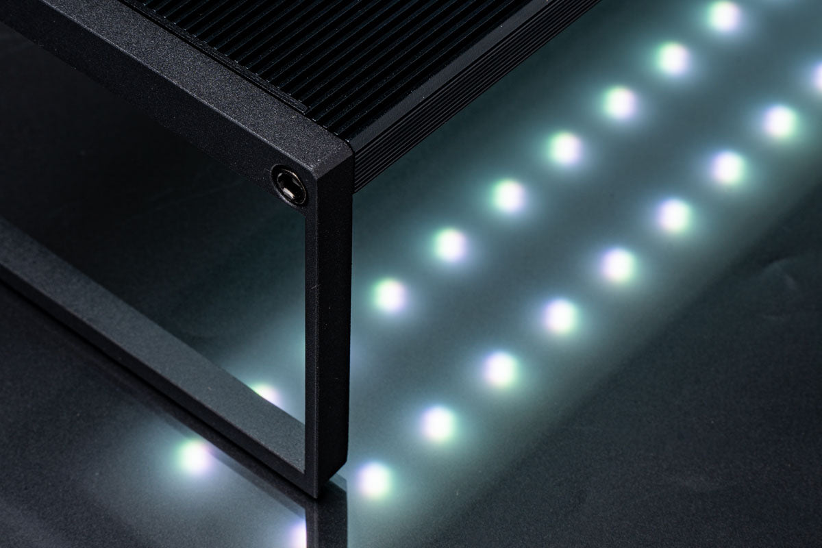 Chihiros WRGB II Slim LED Aquarium Light view 2